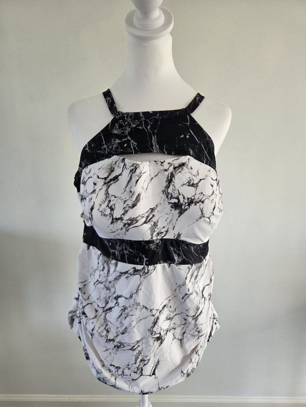 Cacique Swim Suit Set Marble with Cut out Tankini and Bottoms sz. 18